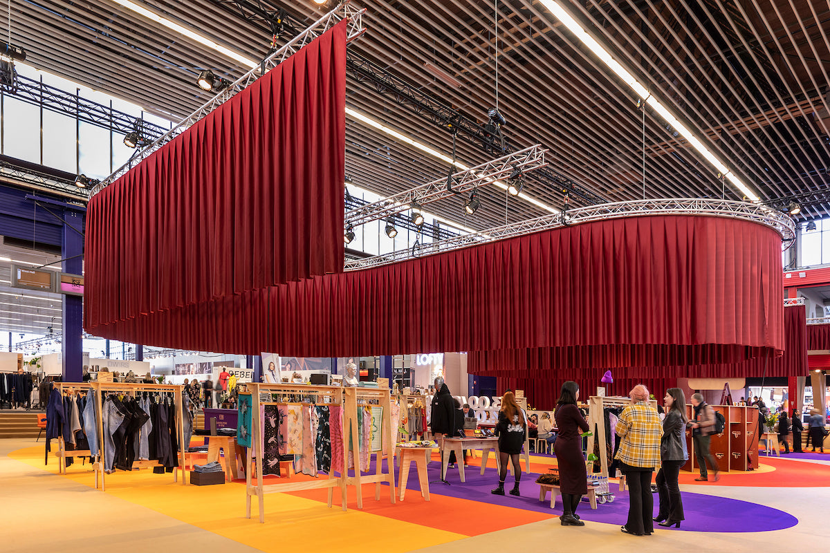 Flanel 300 cm · bordeauxrood (3500) · baal 60m