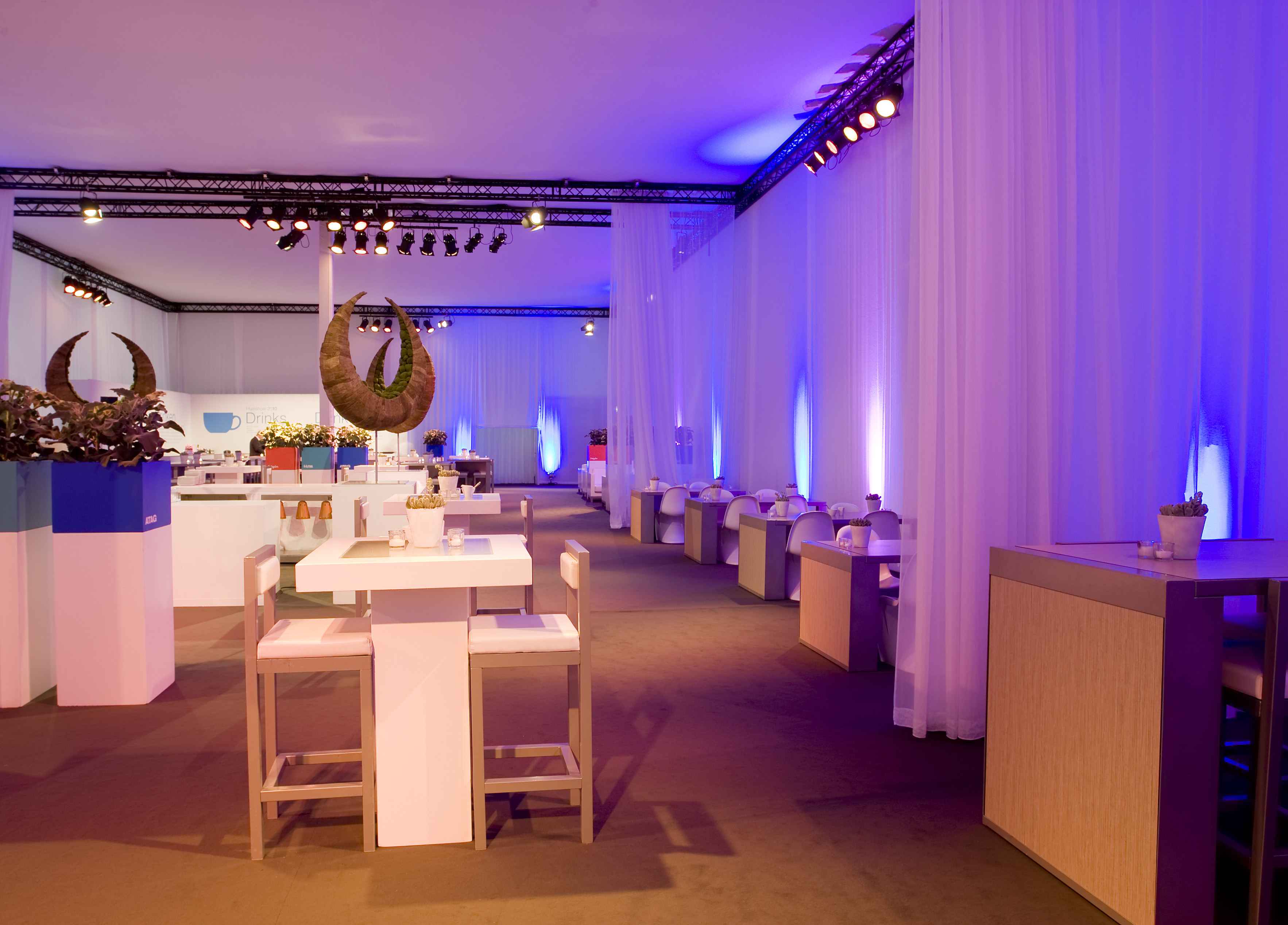 Flanel 260 cm · wit (0301) · rol 50m